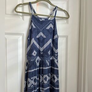 NWOT women’s old navy maxi dress size small, blue and white.